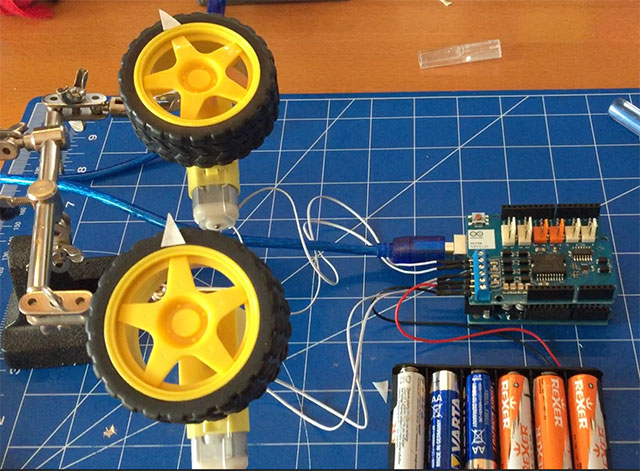 14-Arduino-Motor-Shields-R3